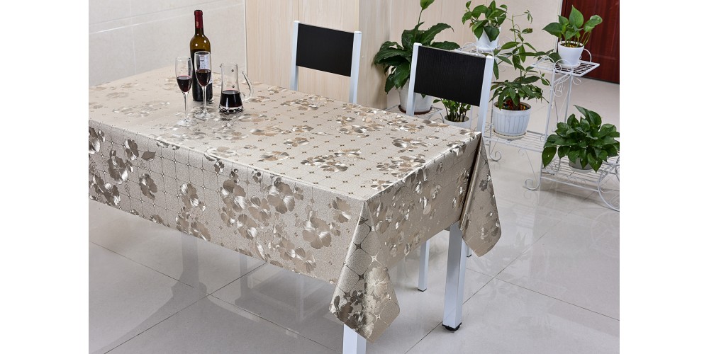 Клеенка ТАНГО стол. ш.-1.4м х 20 металлик на тканев. основе свет. золото арт.354-001